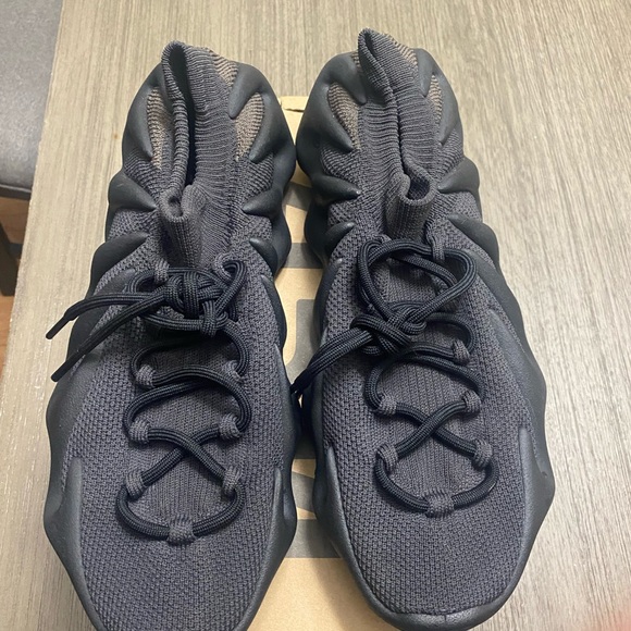 Sz 12 yeezy 450 dark cloud - Picture 3 of 5